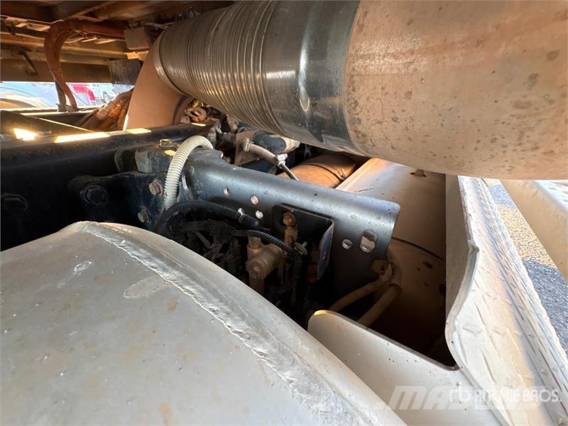 Western Star 4900SA 6x4 T/A Sleeper Truck Tractor Prime Movers