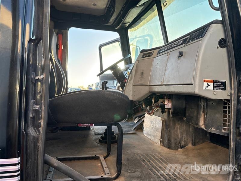 Western Star 4900SA 6x4 T/A Sleeper Truck Tractor Prime Movers