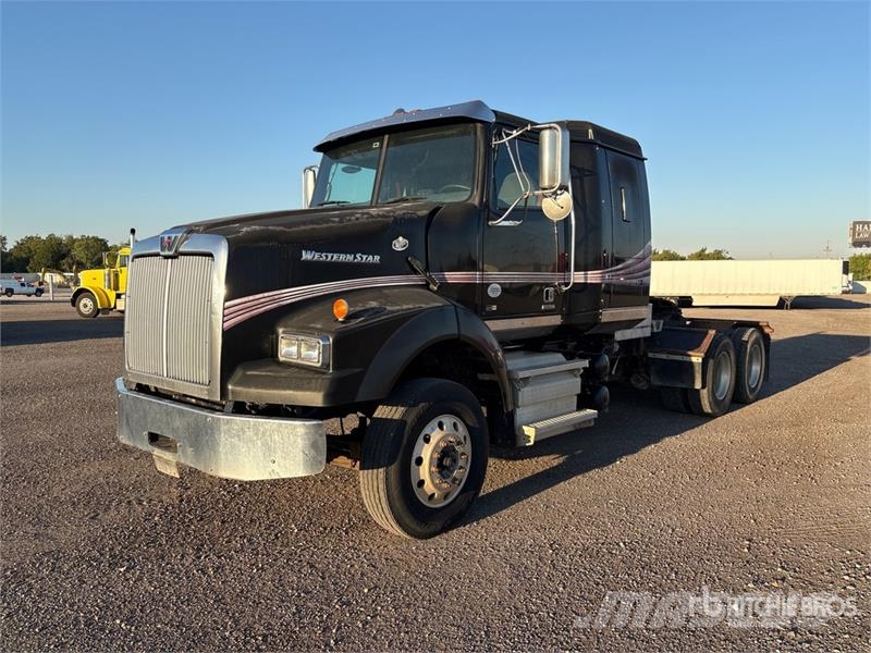 Western Star 4900SA 6x4 T/A Sleeper Truck Tractor Prime Movers