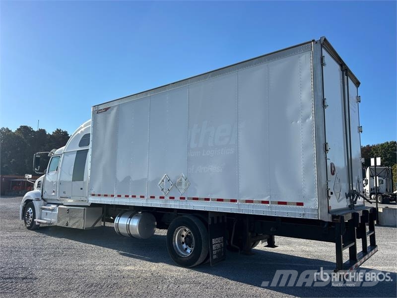 Western Star 5700XE 4x2 Van Truck Каросерии