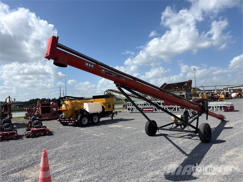 Wheatheart BH36-10 10 in x 36 ft 6000 bu Grain Auger Transportbånd