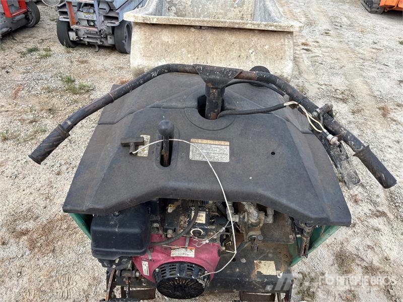 Whiteman Stand-On Concrete Buggy Zubehör