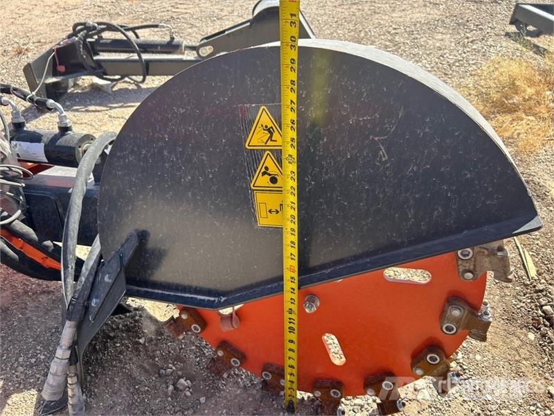 Wig XN-QC01-08 14 in Skid Steer Stump Grinder Grapa si pluguri rotative