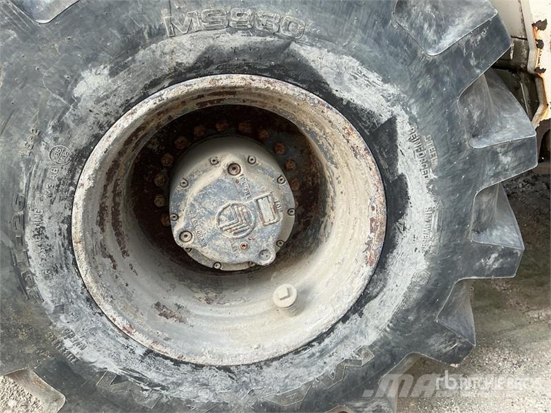 Wirtgen WR240i Wheel Soil Stabilizer Reclaimer Muut koneet
