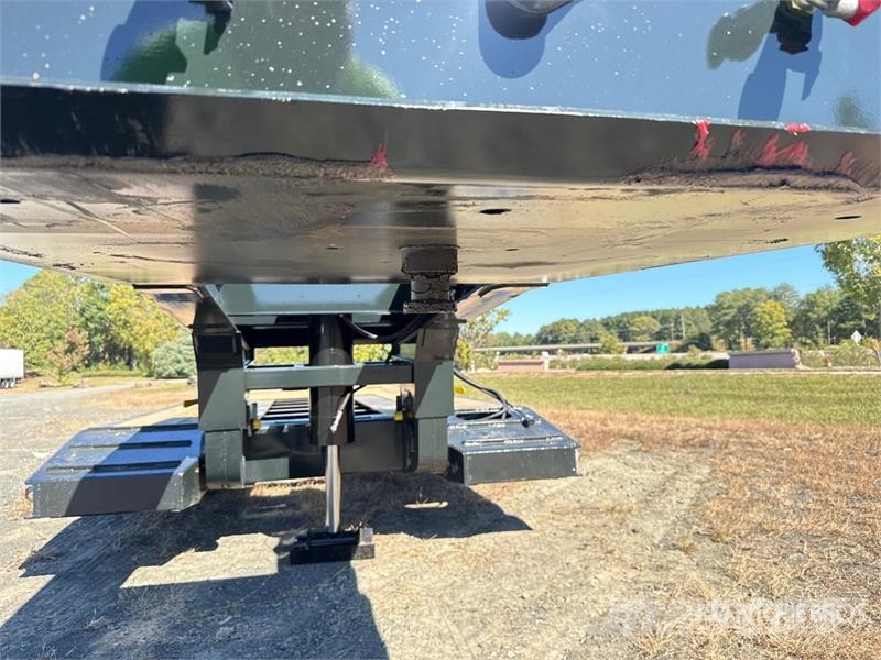 Witzco Challenger Challenger Tri/A Removable Gooseneck Lo لوادر منخفضة