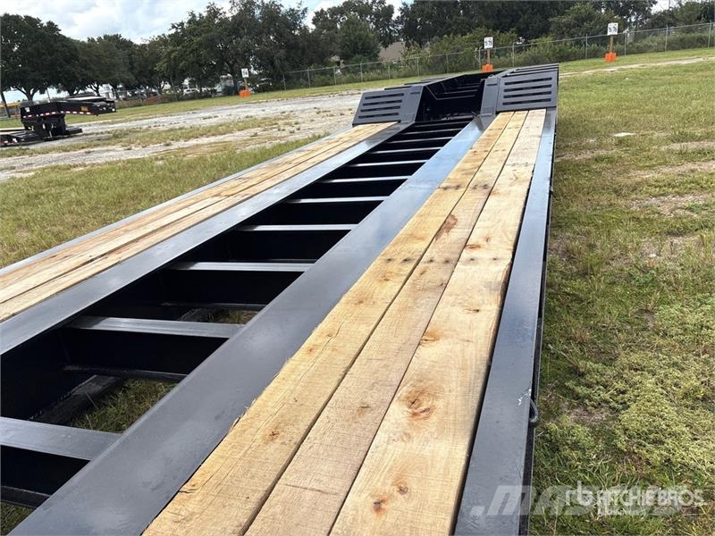 Witzco Challenger Challenger Tri/A Removable Gooseneck Lo ローローダー