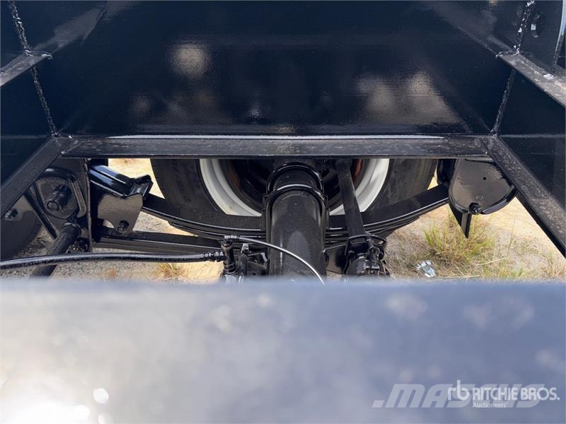 Witzco Challenger Challenger Tri/A Removable Gooseneck Lo Низкорамные прицепы