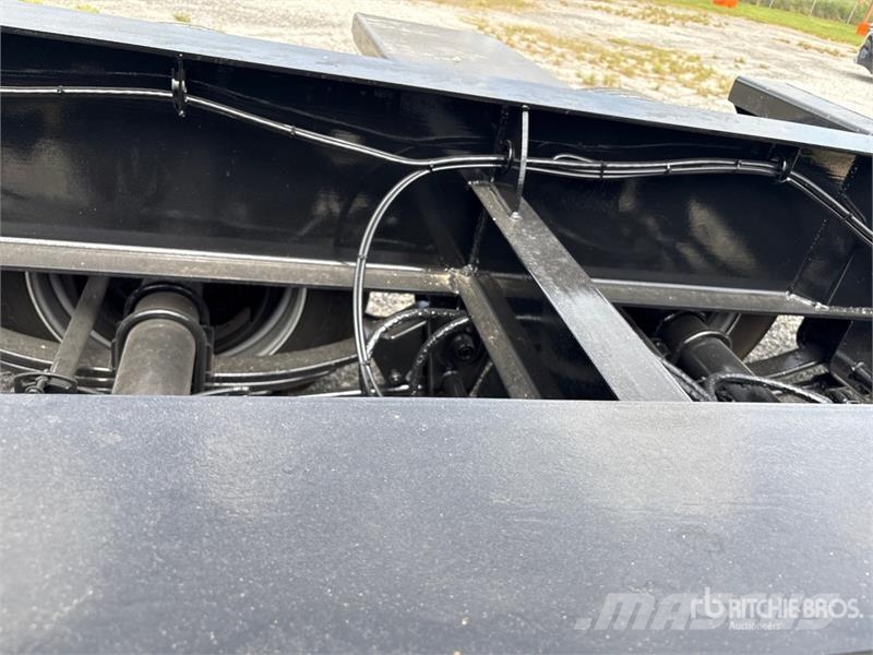 Witzco Challenger Challenger Tri/A Removable Gooseneck Lo ローローダー
