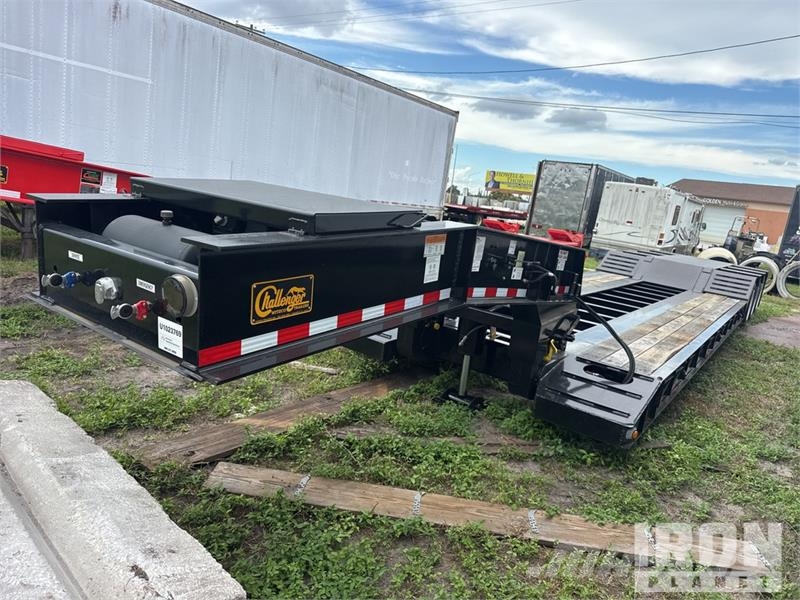 Witzco RG-52 104000 lb Tri/A Removable Gooseneck Lowboy T Nizki nakladalci
