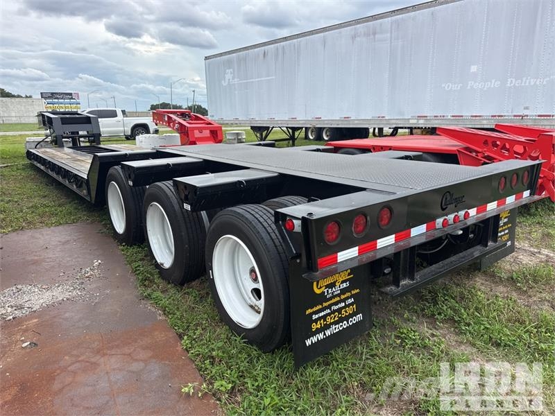 Witzco RG-52 104000 lb Tri/A Removable Gooseneck Lowboy T Nizki nakladalci