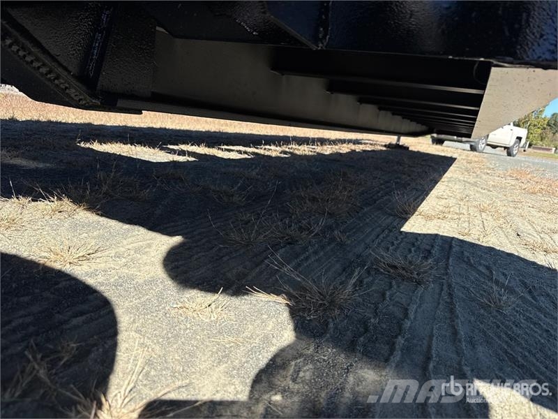 Witzco RG-52 Tri/A Removable Gooseneck Lowboy Trailer (Un لوادر منخفضة