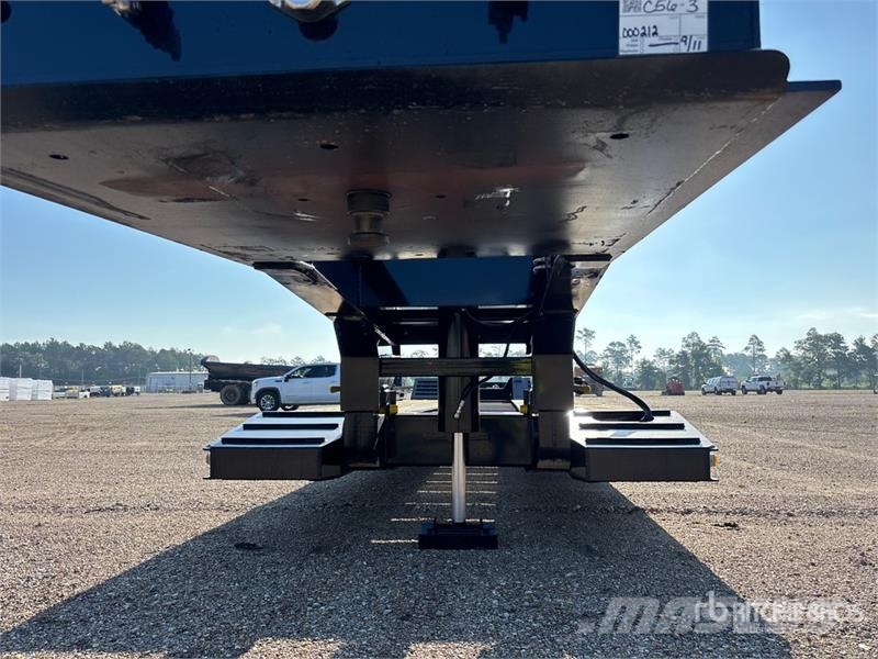 Witzco Tri/A RG52 Tri/A Removable Gooseneck Lowboy Traile Maskintransporter