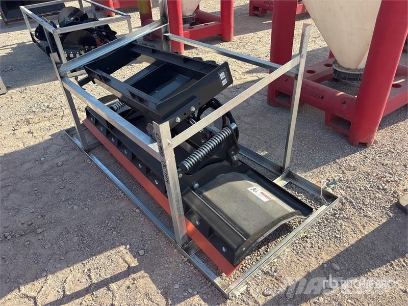  Wolverine DB-15-84W 84 in Angle Skid Steer Dozer ( Cuchillas