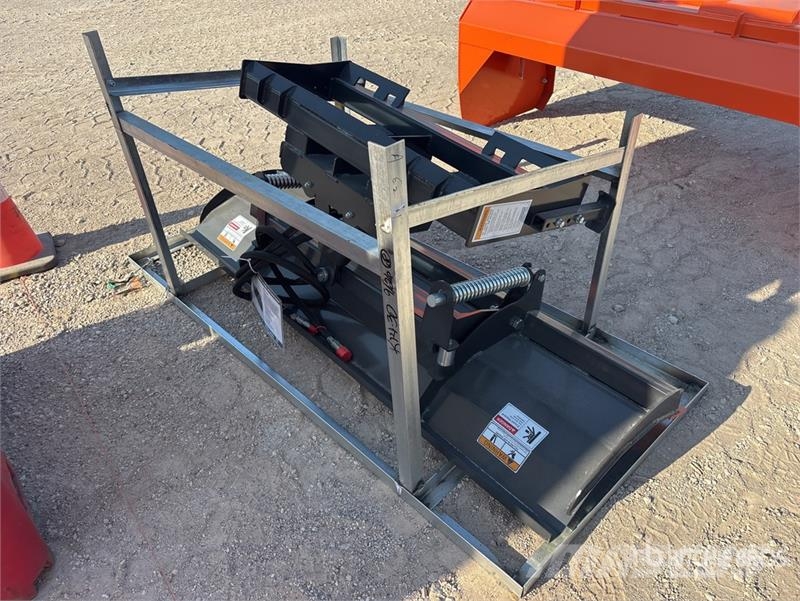  Wolverine DB-15-84W 84 in Angle Skid Steer Dozer ( Cuchillas