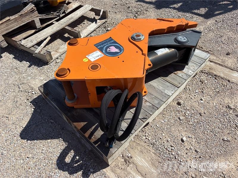 Wolverine Excavator Demolition Pulverizer - Fits 3 Trituradores de construção