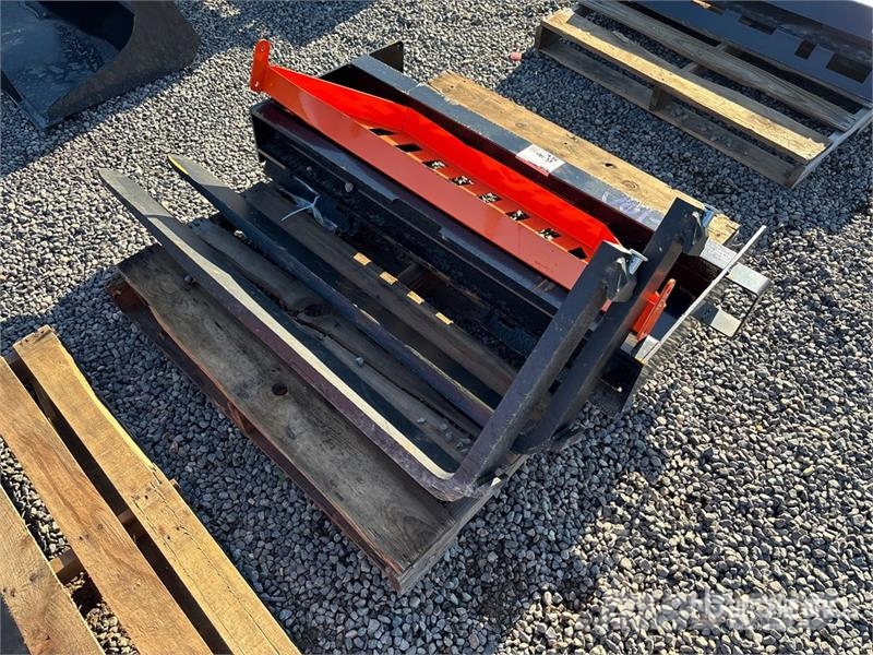 Wolverine FK-11-48W 48 in Skid Steer Forks (Unused Građevinarske viljuške