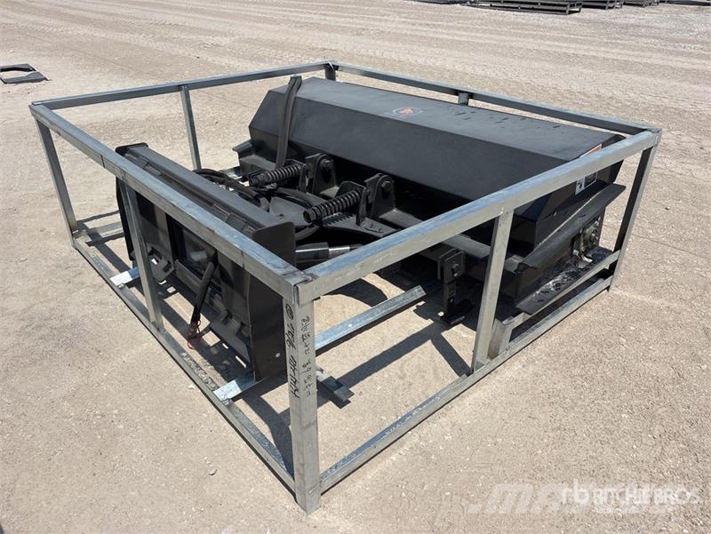 Wolverine PAB-11-72W 72 in Skid Steer Broom (Unuse Süpürgeler