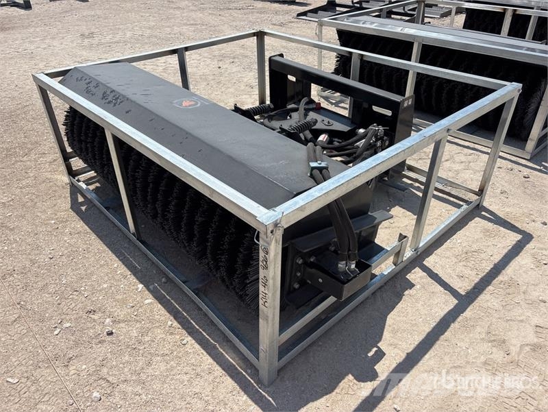 Wolverine PAB-11-72W 72 in Skid Steer Broom (Unuse Süpürgeler