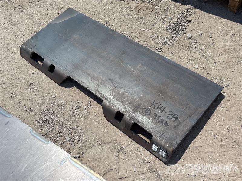 Wolverine QMP2-16-12T Skid Steer Attachment Mounti Other components