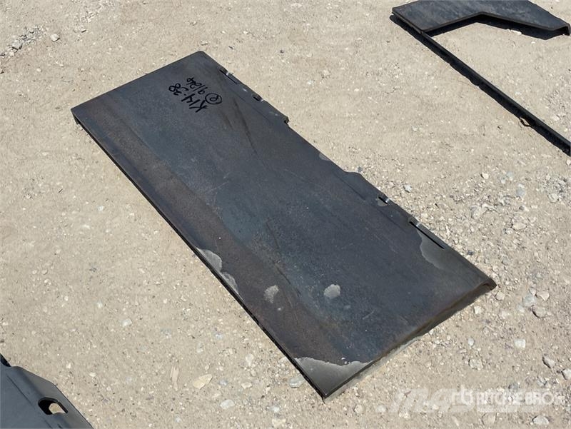 Wolverine QMP2-16-12T Skid Steer Attachment Mounti Other components
