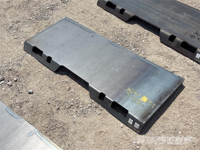 Wolverine QMP3-16-6T Skid Steer Attachment Mountin Other components