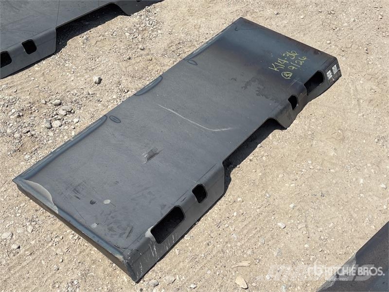 Wolverine QMP3-16-6T Skid Steer Attachment Mountin Other components