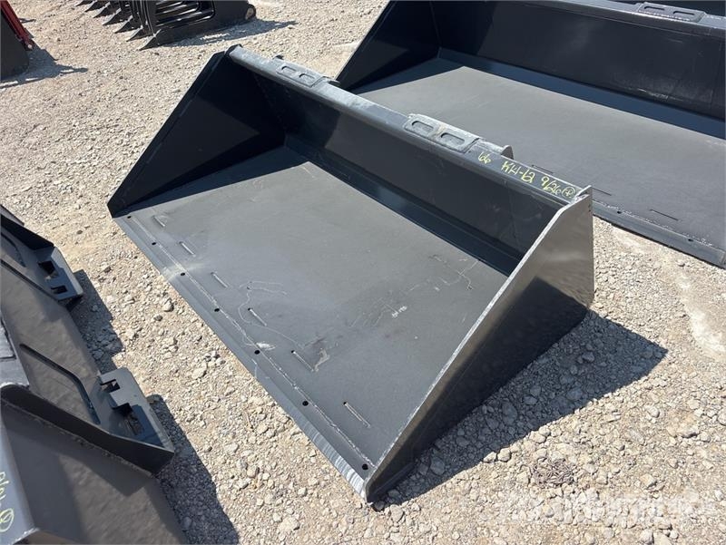  Wolverine TDB-11-66W 66 in Skid Steer Bucket (Unus Buckets