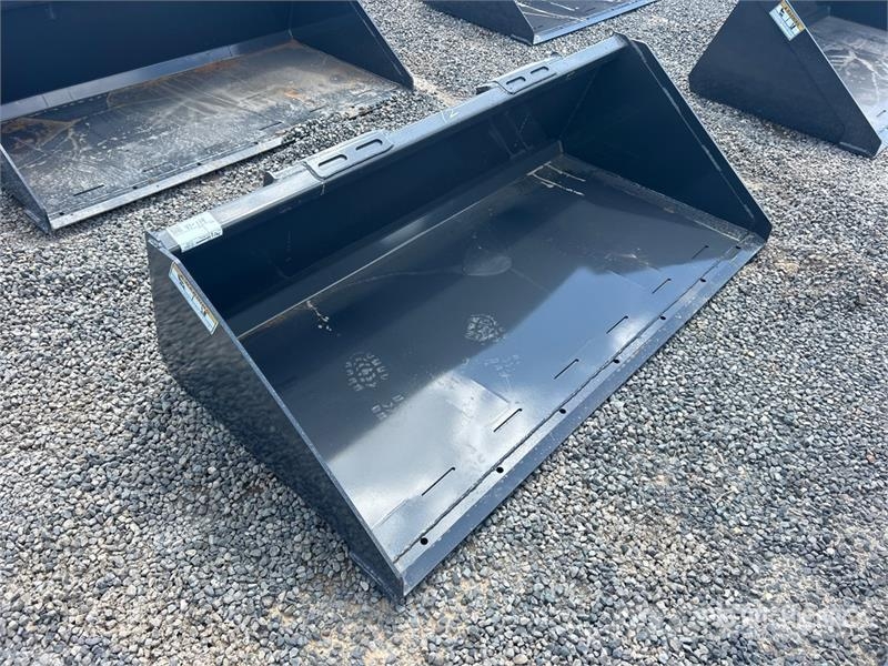 Wolverine TDB-11-72W Skid Steer Bucket (Unused) Godet