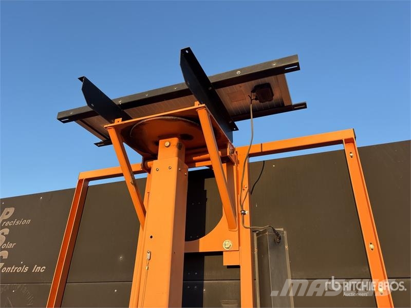 Work Area Protection Solar Message Board Други
