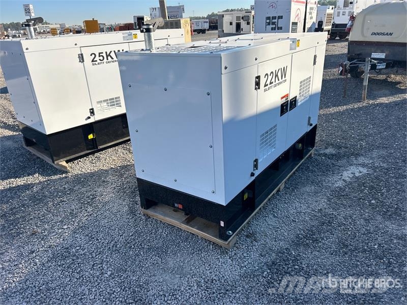 World Class 22KW 22 kW Skid-Mounted Generator Set مولدات ديزل