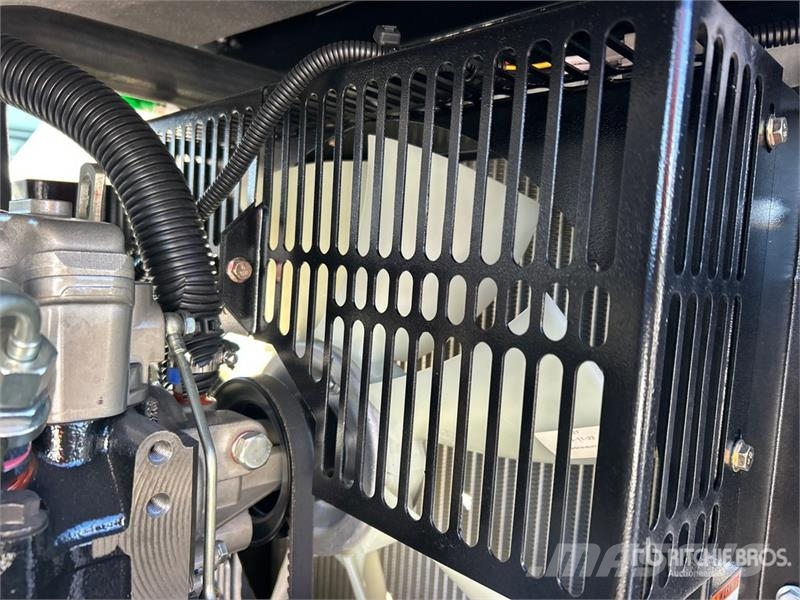 World Class 22KW 22 kW Skid-Mounted Generator Set مولدات ديزل
