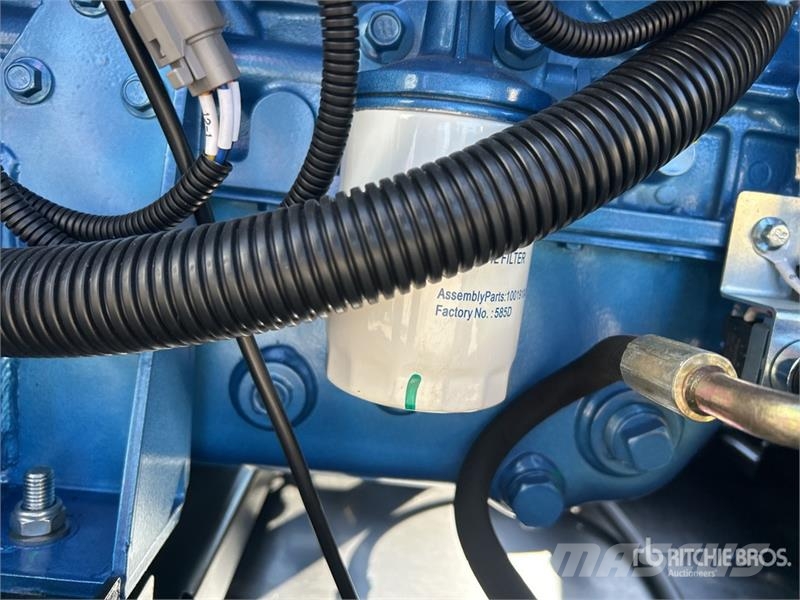 World Class 25 kW Skid-Mounted Generator Set Dizelski agregati
