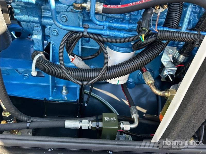 World Class 25KW 25 kW Skid-Mounted Generator Set Generatori diesel