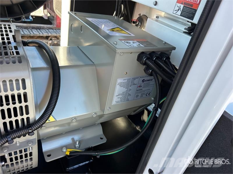 World Class 41KW 41 kW Skid-Mounted Generator Set Generatori diesel
