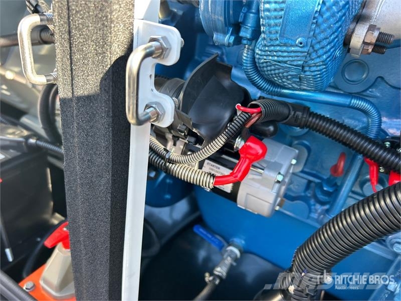 World Class 41KW 41 kW Skid-Mounted Generator Set Generatori diesel