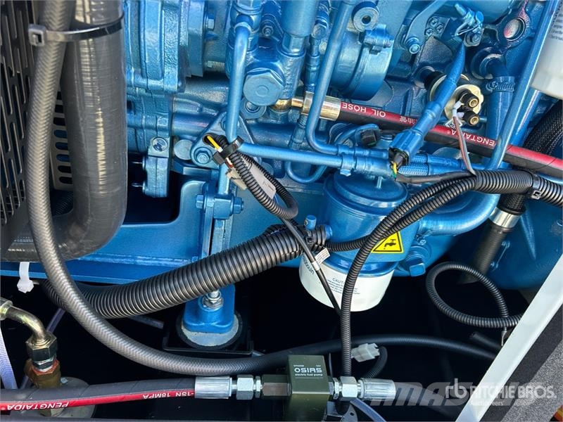 World Class 41KW 41 kW Skid-Mounted Generator Set Generatori diesel