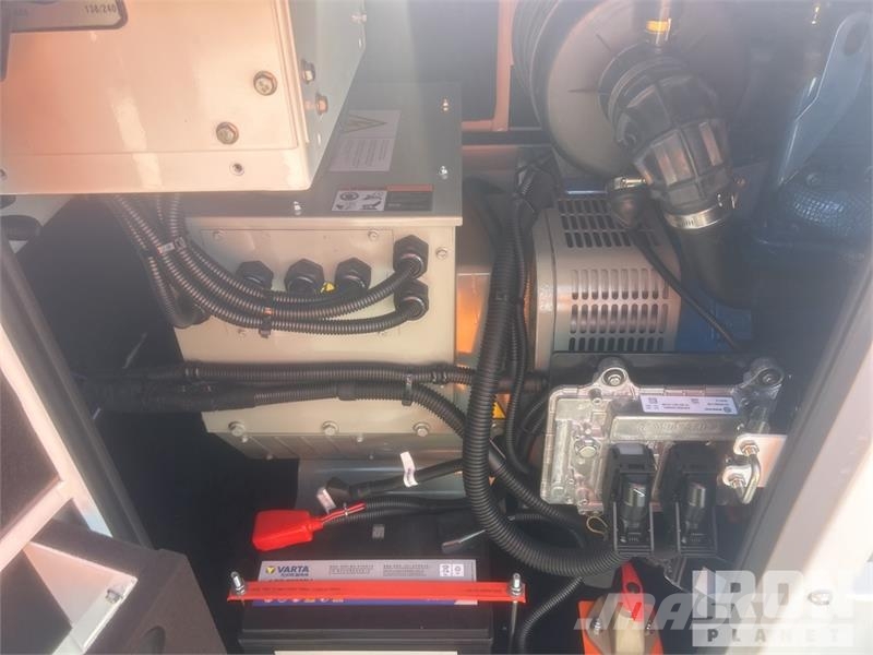 World Class 55KW 55 kW Generator Set (Unused) Geradores a diesel
