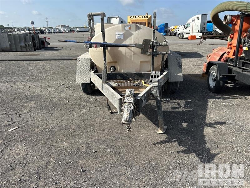 Wylie & Son EXP-500L-S 450 gal T/A Water Tank Trailer Muud veokid