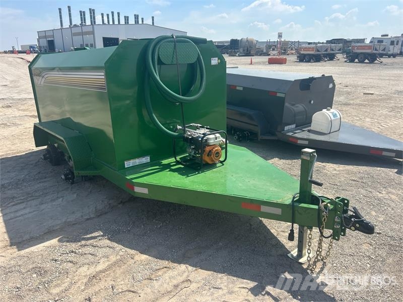  X-STAR 1450 gal T/A Water Tank Trailer (Unused) Egyéb