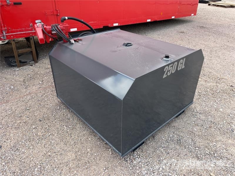 X-STAR 250GL 250 gal Skid Mounted Steel Fuel Tank 燃料タンクと添加剤用タンク