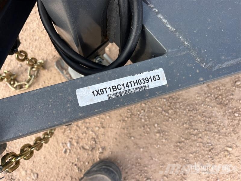  X-STAR 500GL S/A 500 gal Fuel Trailer (Unused) Remorque citerne