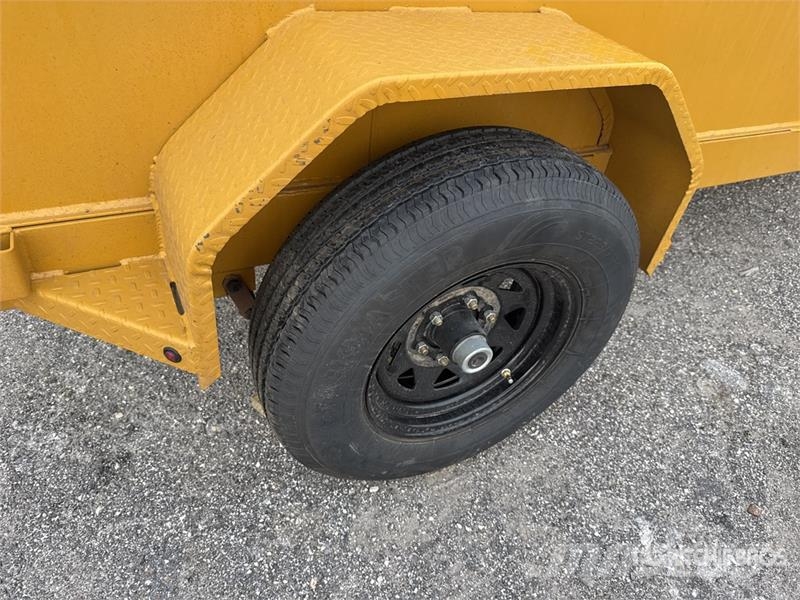 X-STAR 500GL S/A 500 Gal Fuel Trailer (Unused) Prikolice cisterne