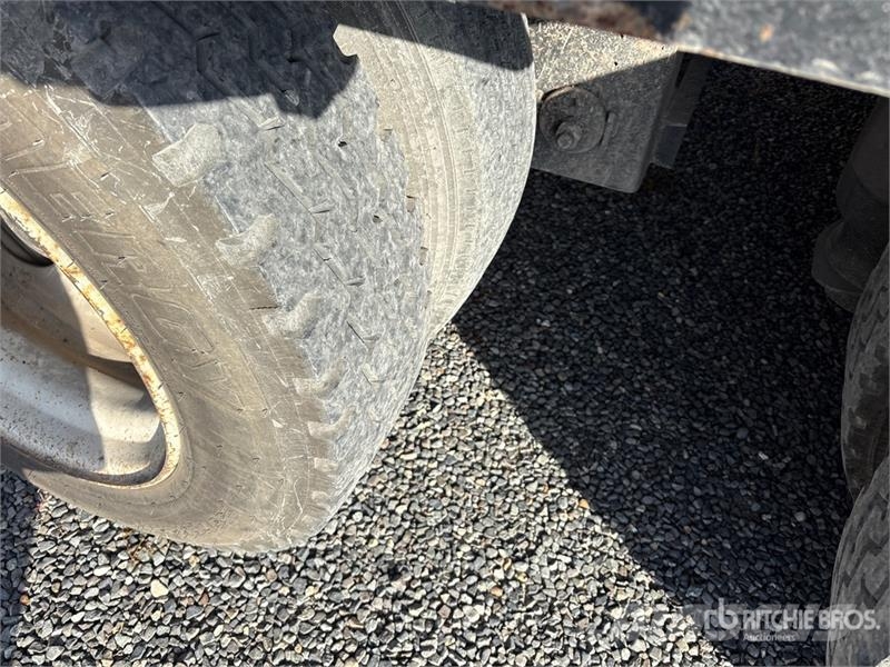 XL Specialized 30DD 52 ft T/A Step Deck Trailer 로우 로더
