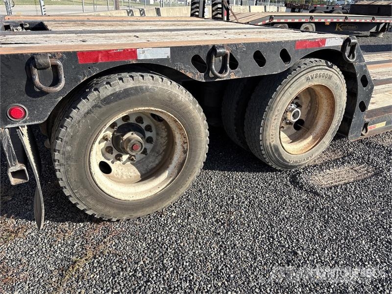 XL Specialized 30DD 52 ft T/A Step Deck Trailer 로우 로더
