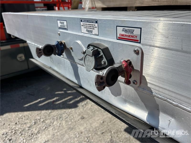 Xtreme 53 ft T/A Spread Axle Step Deck Trailer Plataformas bajas