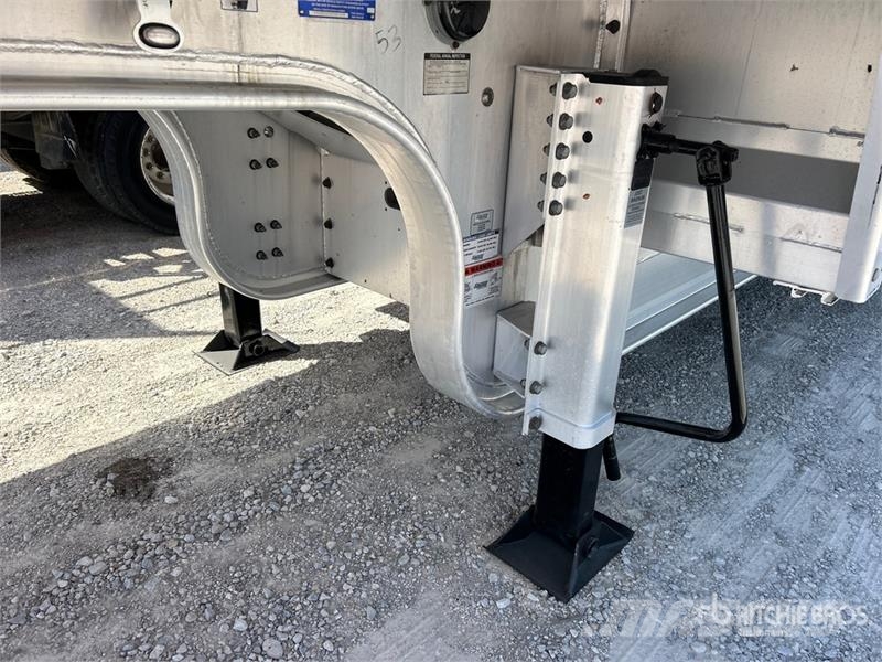 Xtreme 53 ft T/A Spread Axle Step Deck Trailer Plataformas bajas