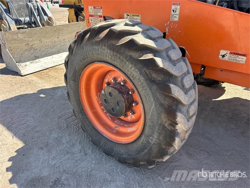 Xtreme XR1245 Telehandler Sollevatori telescopici