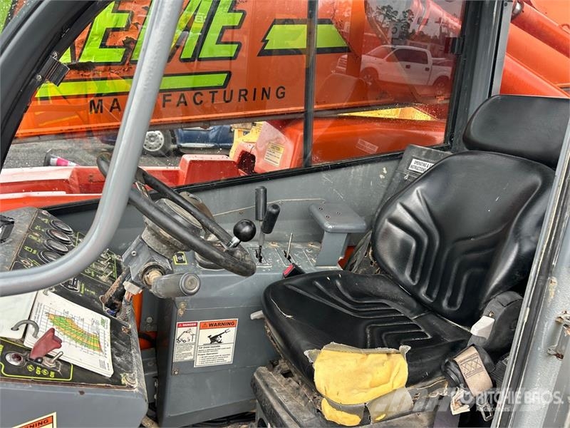 Xtreme XR1245 Telehandler مناولات متداخلة