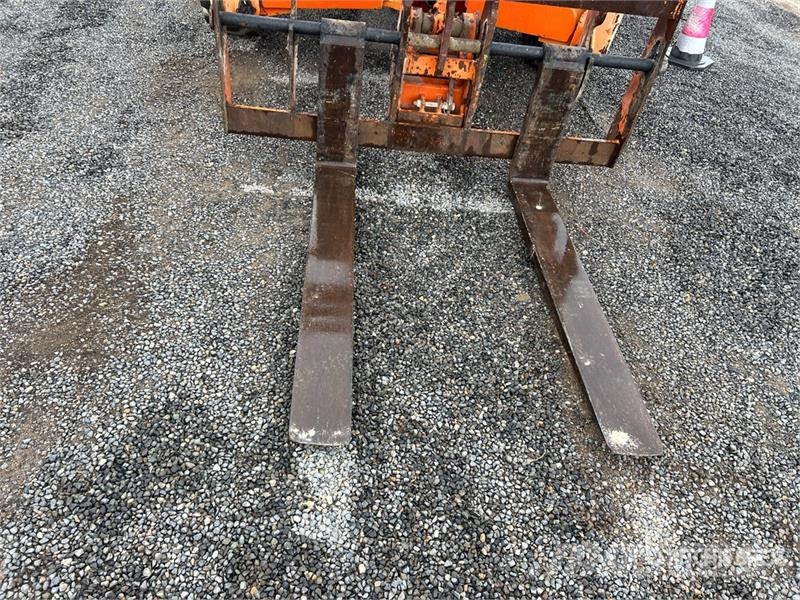 Xtreme XR1245 Telehandler مناولات متداخلة