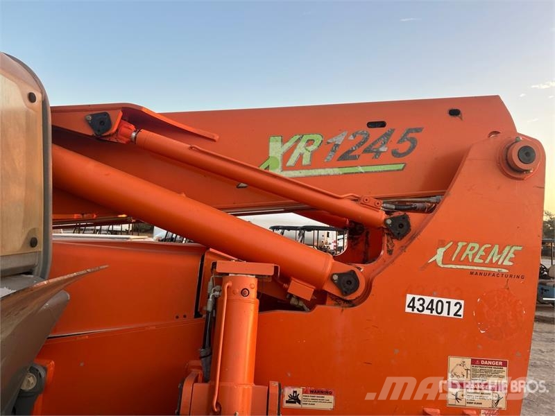 Xtreme XR1245 Telehandler Teleskopski viljuškari